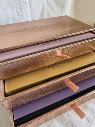 Anastasia beverly hills - anastasia,