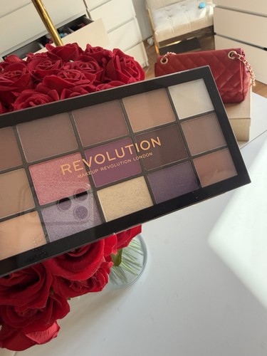 Makeup revolution loaded - makeup, re-loaded
